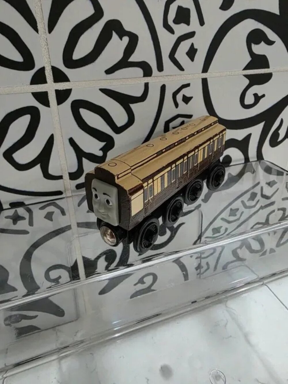Thomas and Friends Wooden Railway Old Slow Coach